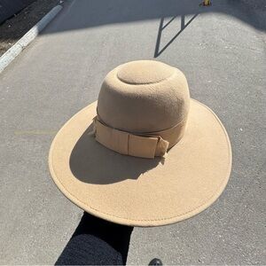 Vintage Tan Wide Brim Hat